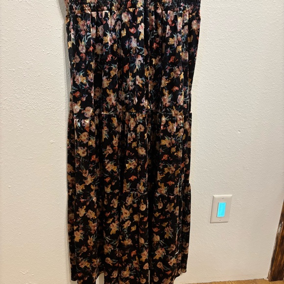 Natural life dress size L black floral velvet short sleeve chic - Picture 3 of 9